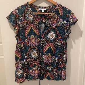 DR2 multicolored flutter sleeves top size medium